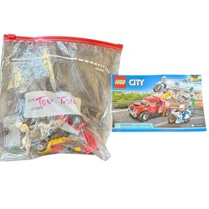 LEGO City Tow Truck Trouble 60137 Tow Truck Police Set w/ Instructions Blocks